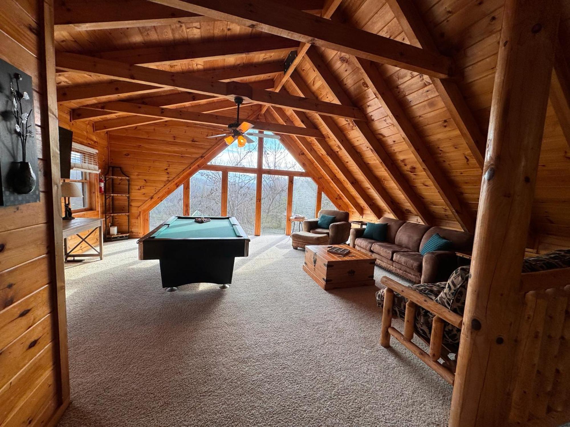 Smoky Paws - Exceptional Cabin, Stunning Mountain Views, Hot Tub, Tranquil, Gigabit Internet, Free L2 Ev Pigeon Forge Zewnętrze zdjęcie
